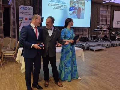 Tři desetiletí v první linii: Marek Slabý získal ocenění za celoživotní přínos záchranné službě